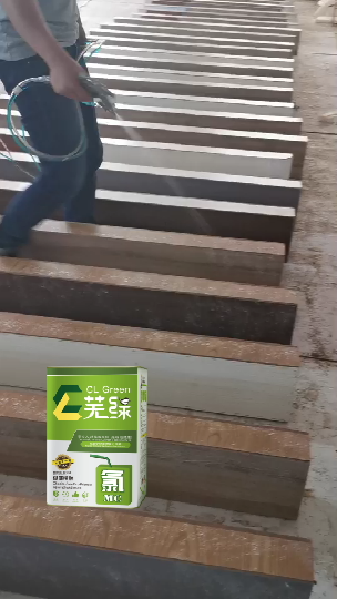 一哥蕪綠噴膠現場噴涂使用視頻